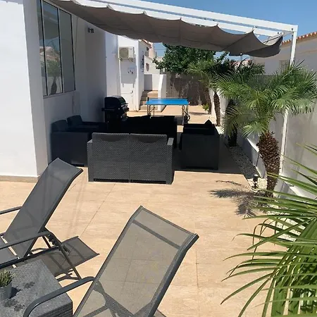 Campoamor & Private Pool, Garden & Roof Terraces Distant Sea Views *