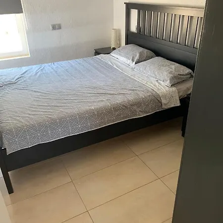 Вилла Campoamor & Private Pool, Garden & Roof Terraces Distant Sea Views Ориуэла