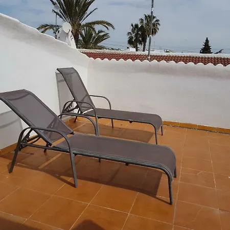 Campoamor & Private Pool, Garden & Roof Terraces Distant Sea Views *