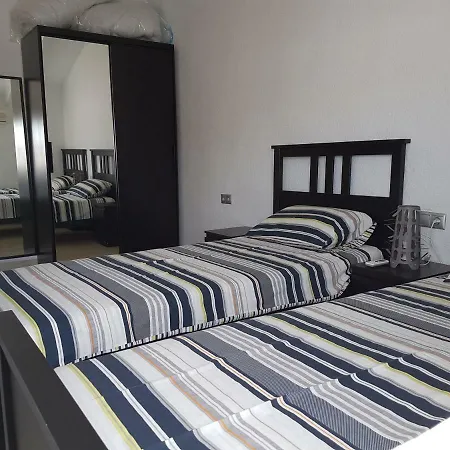 Campoamor & Private Pool, Garden & Roof Terraces Distant Sea Views Вилла